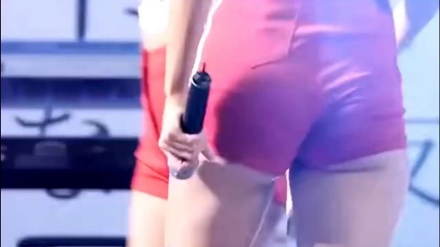 Momoland Yeonwoo Sexy Booty Compilation