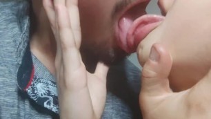 SLOPPY TONGUE FRENCH KISSING - DEEP AND WILD - FREE ONLYFANS