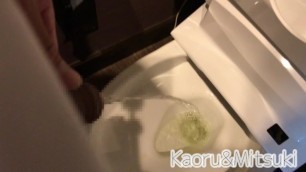 [japanese Amateur]point of View Shot/middle-aged Men have Pee.and FWB Blows the Cock.[homemade]